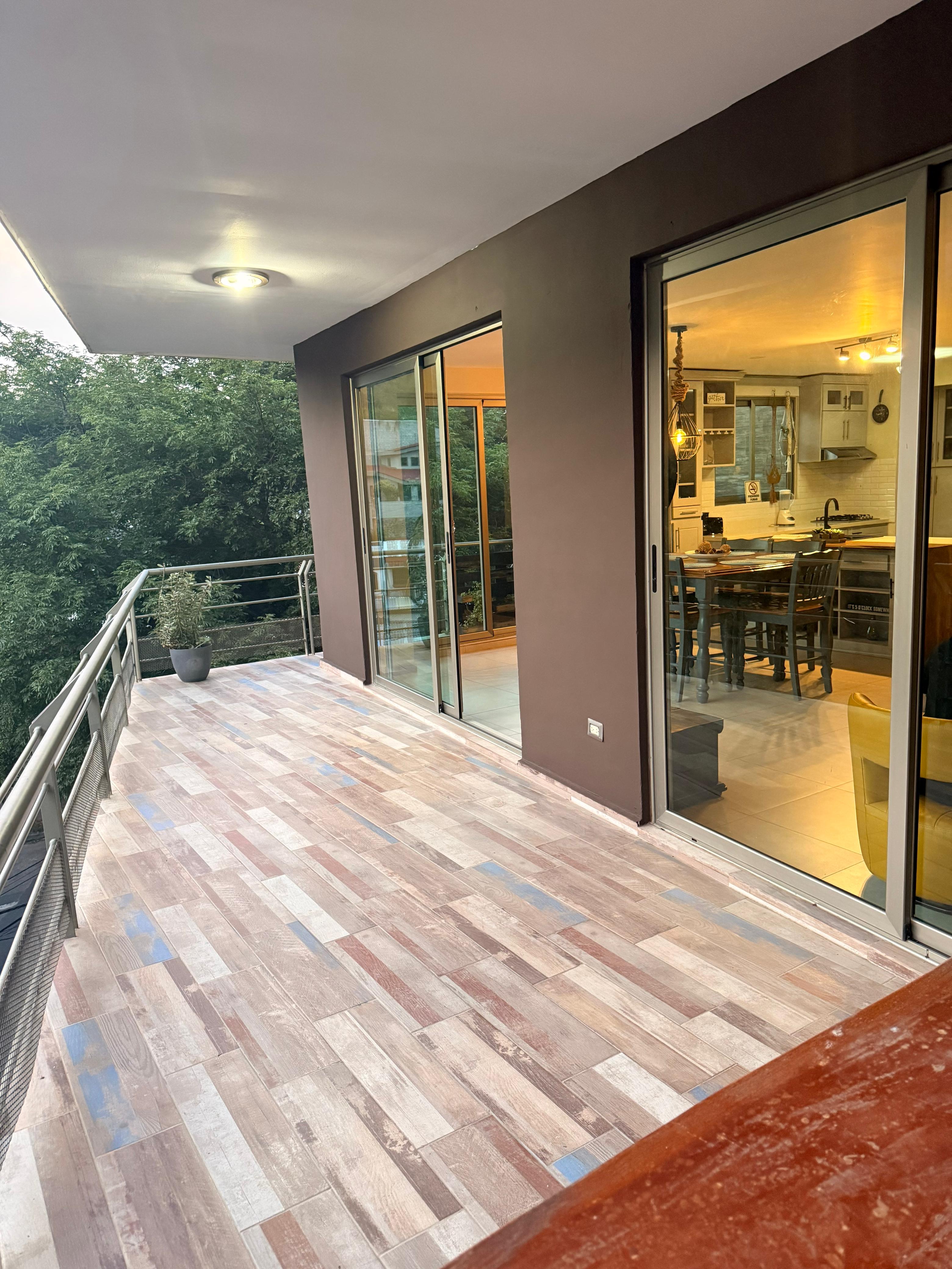 Apartamento en venta | full amueblado | vista al volcan - 3